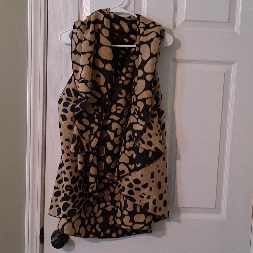 Waterfall fron vest/shrug